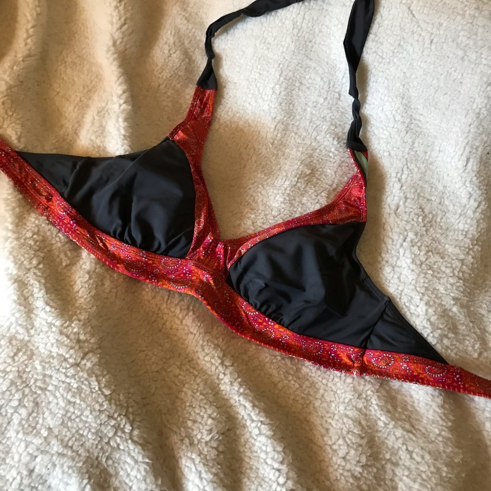 Athleta 38B/C and LG bottom bikini